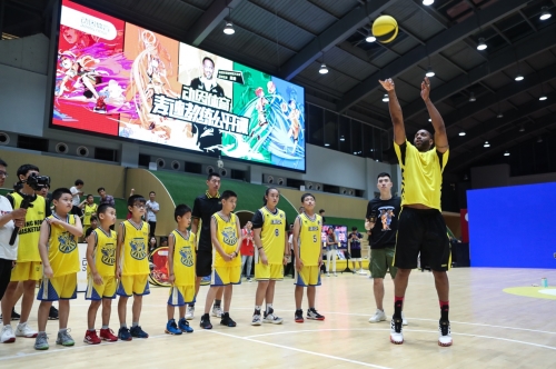 上海外教籃球培訓班-動因體育