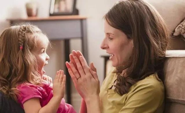 如何培养孩子与人沟通